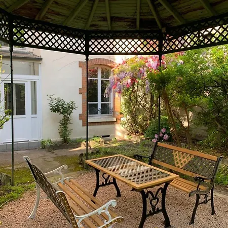 Bains Callou Situee Face Aux Thermes Apartament