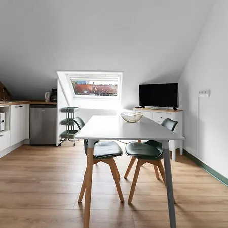 Bains Callou Situee Face Aux Thermes