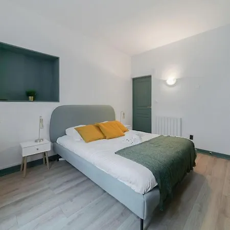 アパート Bains Callou Situee Face Aux Thermes *