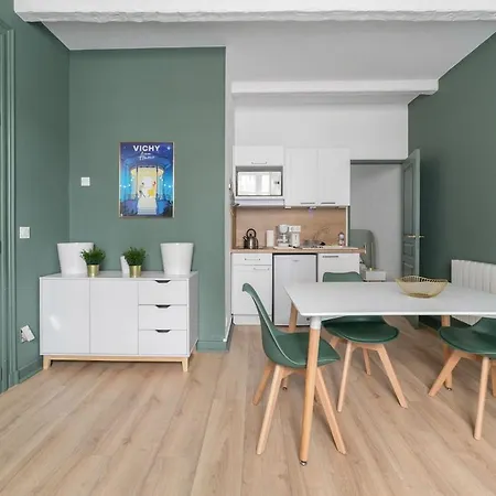 Bains Callou Situee Face Aux Thermes Διαμέρισμα