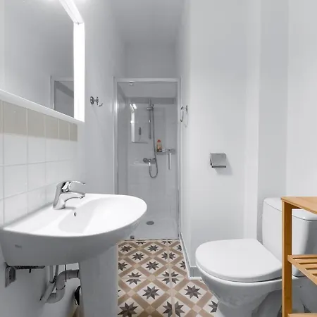 Bains Callou Situee Face Aux Thermes Apartament *