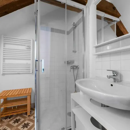 Διαμέρισμα Bains Callou Situee Face Aux Thermes *