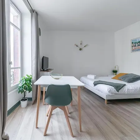 Apartament Bains Callou Situee Face Aux Thermes