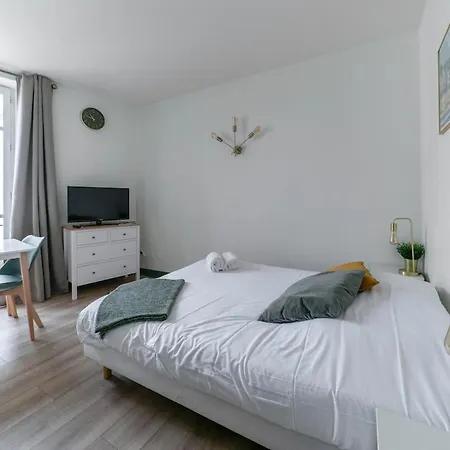 Διαμέρισμα Bains Callou Situee Face Aux Thermes