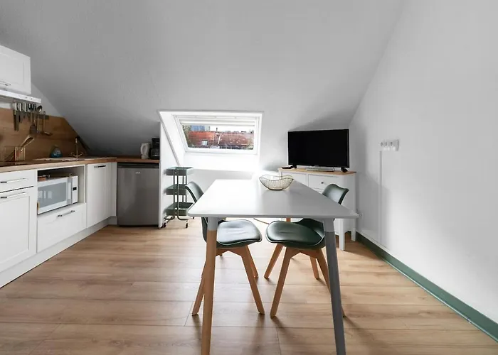 Bains Callou Situee Face Aux Thermes