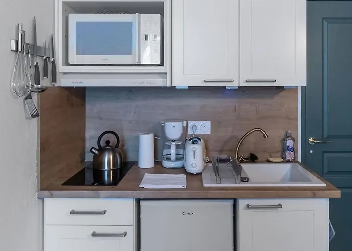 Apartment Bains Callou Situee Face Aux Thermes