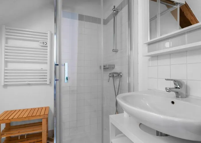 Apartment Bains Callou Situee Face Aux Thermes *